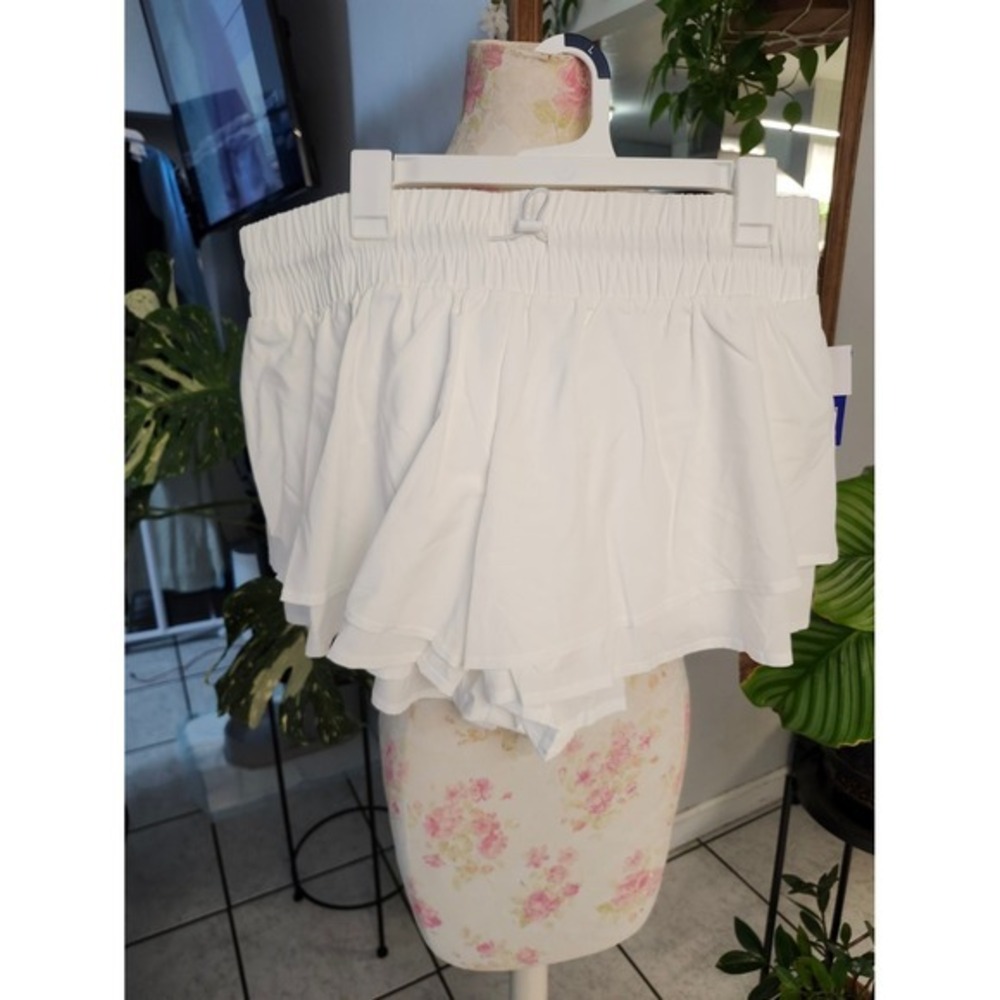 JoyLab White Double-Layer Athletic Shorts‎ - Picture 2 of 7